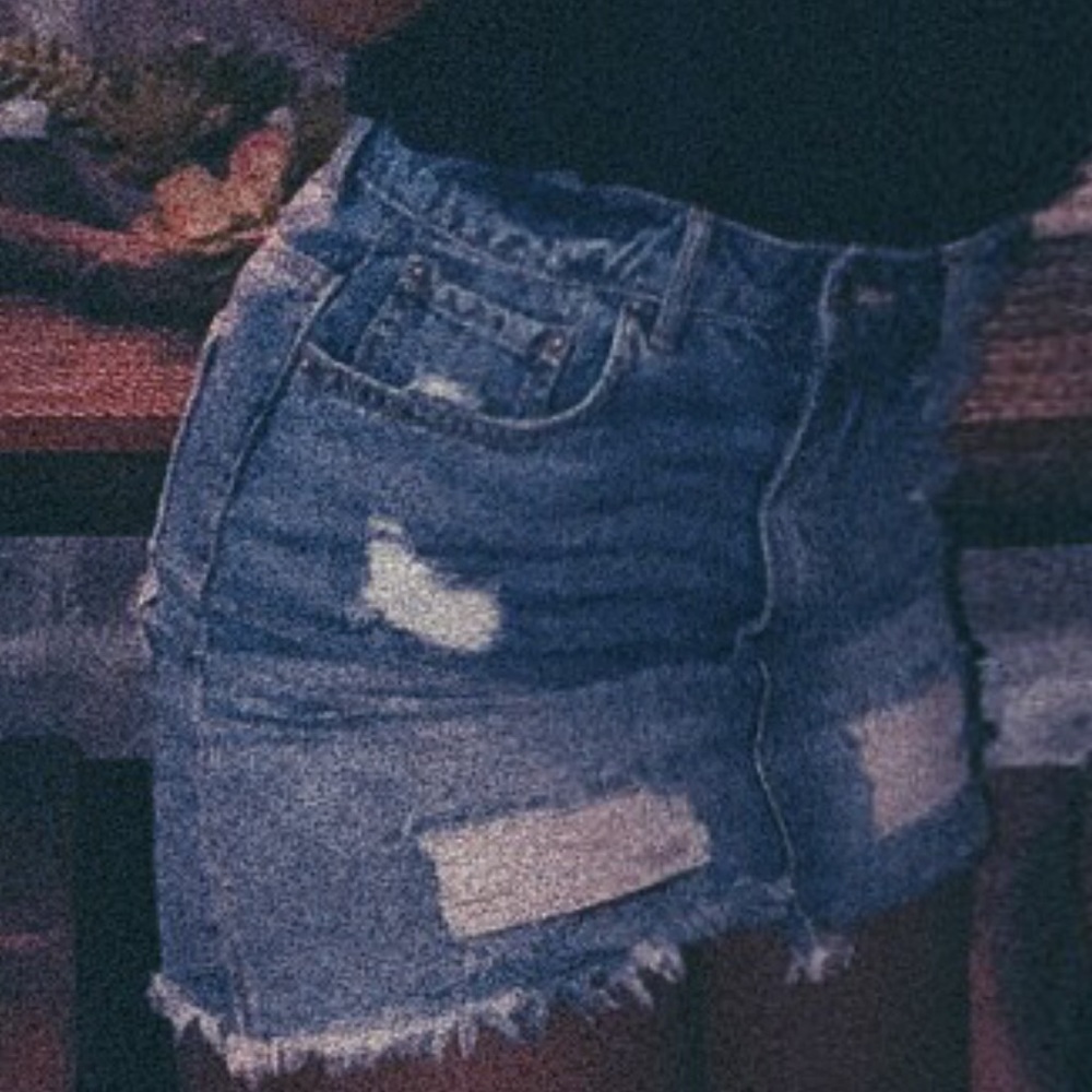 distressed denim skirt